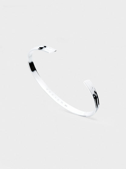 EXCLUSIVE UNISIZE CUFF IN SILVER - VARCCI