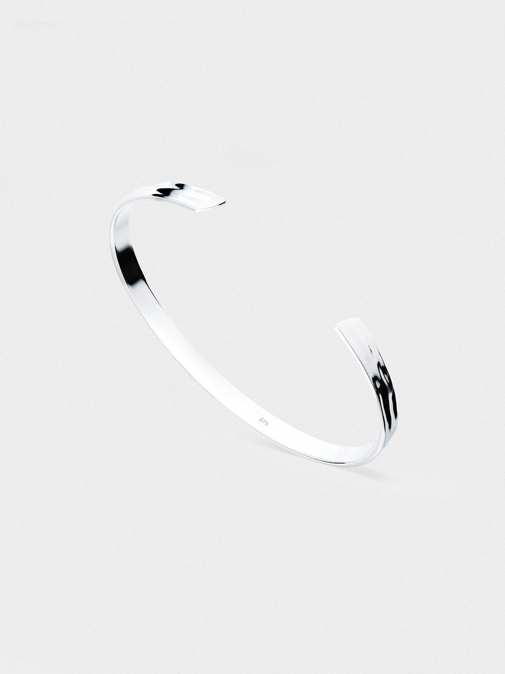 EXKLUSIVER UNISIZE CUFF IN SILBER - VARCCI