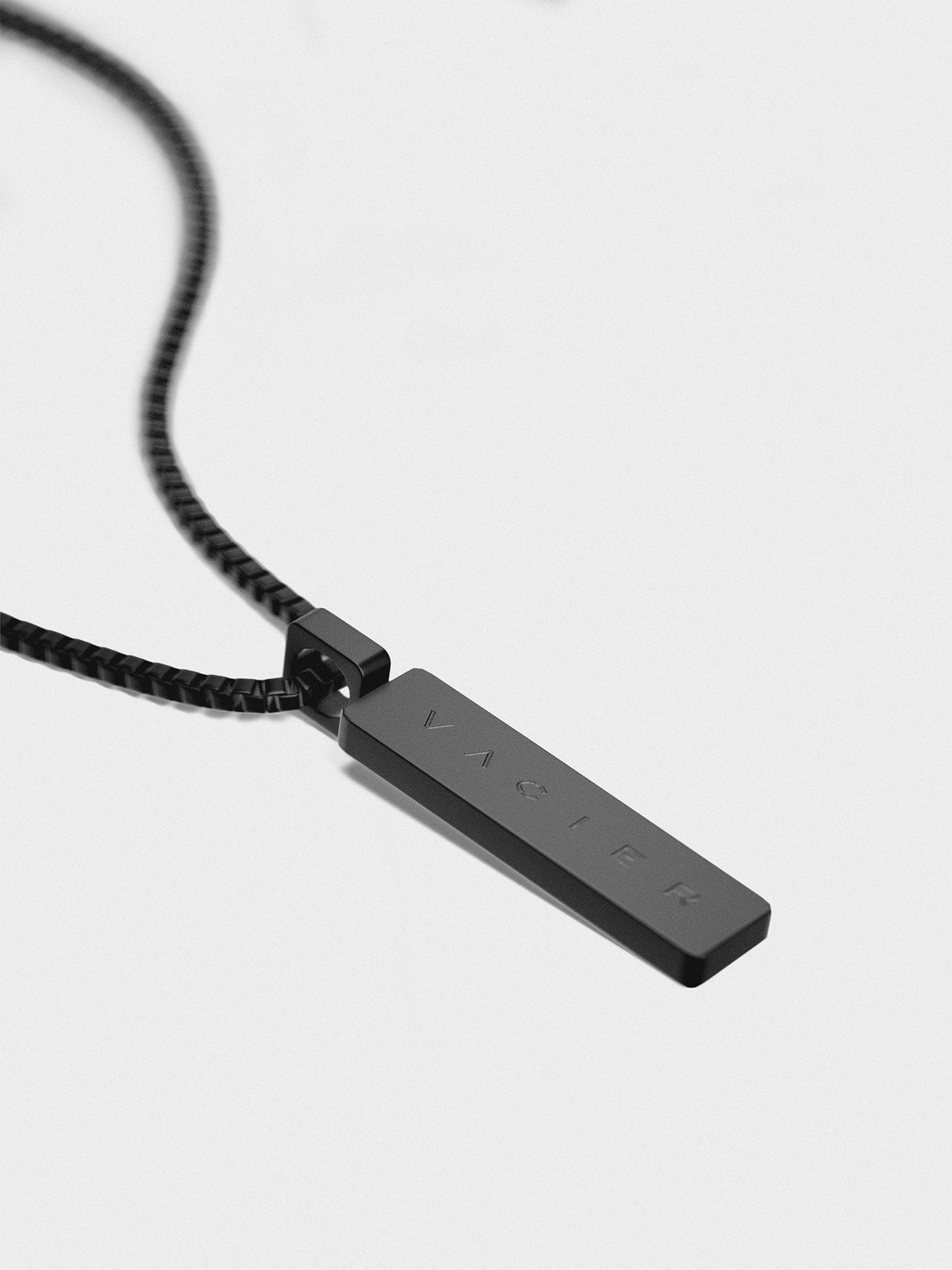 BOX PENDANT NECKLACE - VARCCI
