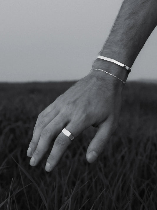 UNISIZE SIGNET SET IN SILVER - VARCCI